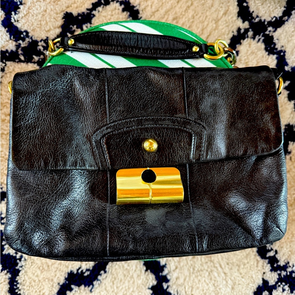 COACH Kristin Black Leather bag w Gold hardware & chain link strap pink lining